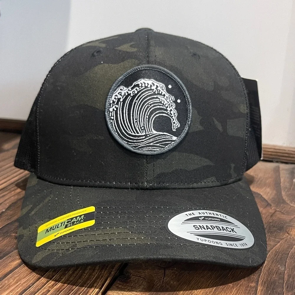 NWT Maui Kai Aloha Black Camouflage Snapback Hat with Wave Patch